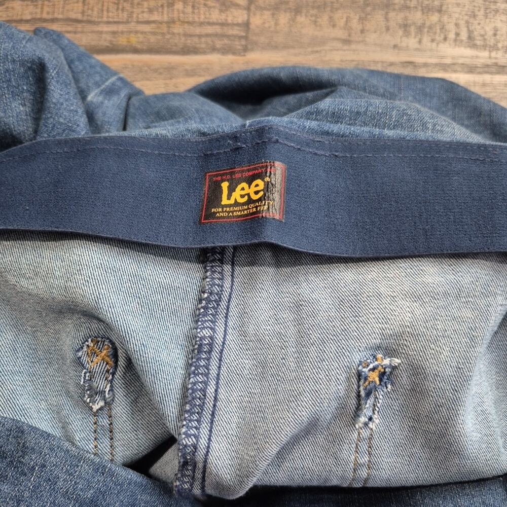 Lee Jeans Womens 2XL Blue Denim Stretch Heritage High Rise Pull On Flared Leg - Picture 12 of 15